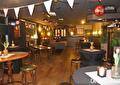 Café Ossenvoort versierd voor een feest